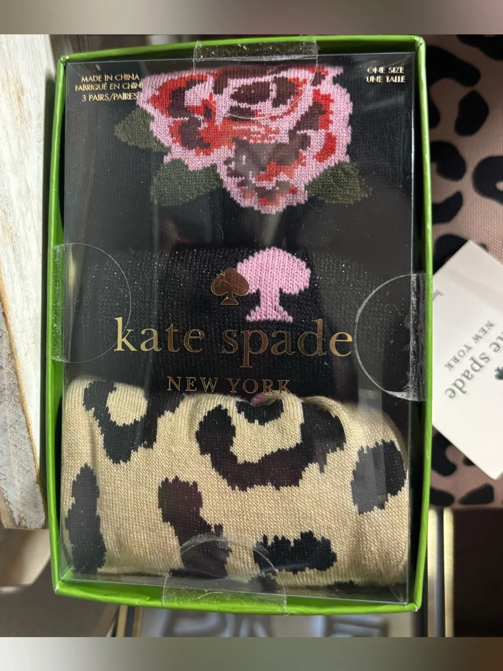 Kate Spade New York Cara Graphic Leopard Large Tote Bundle
